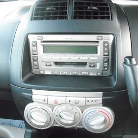H18(2006)年　トヨタ　パッソ　1.0X 4WDイメージ3